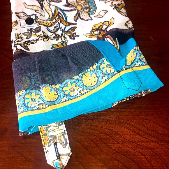 I.N.C.  “INTERNATIONAL CONCEPTS” SHEER BUTTON DOWN BLOUSE SIZE M NWT - Picture 7 of 10